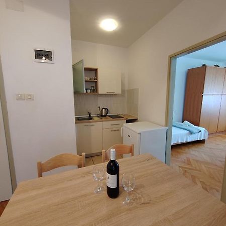 Apartments Kocijan Sukošan Exterior foto