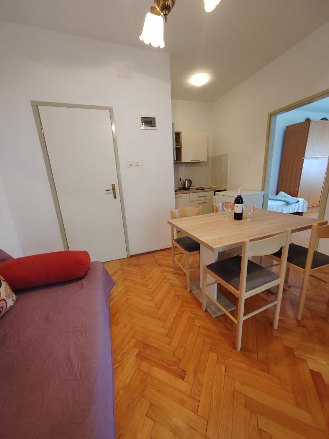 Apartments Kocijan Sukošan Exterior foto